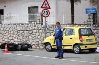 Vozač motocikla poginuo u sudaru u Matuljima