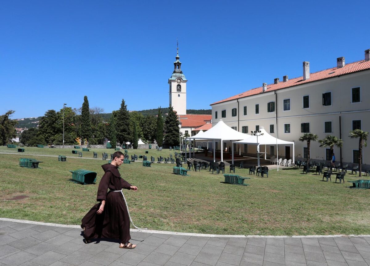 Rijeka: Priprema svetišta na Trsatu za Veliku Gospu