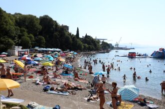 Rijeka: Plaa Kantrida puna je kupa?a