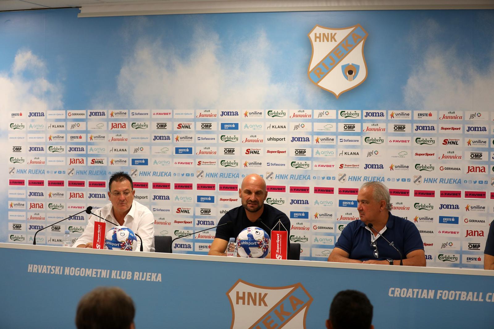 Rijeka: HNK Rijeka predstavila trenera Zeljka Sopica Rijeka: HNK Rijeka predstavila trenera Zeljka Sopica