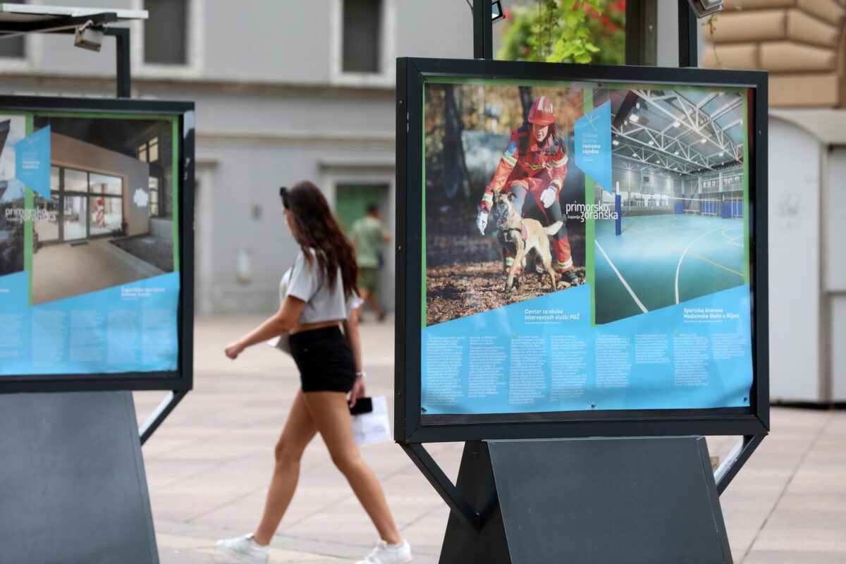 Rijeka: Otvorenje izložbe “30 godina rastemo zajedno”