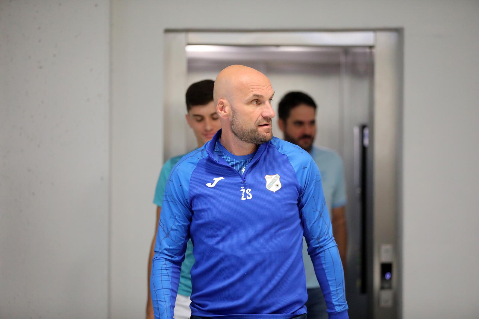 Rijeka: Trener Željko Sopić i igrač Veldin Hodža na press konferenciji, UECL, Lille