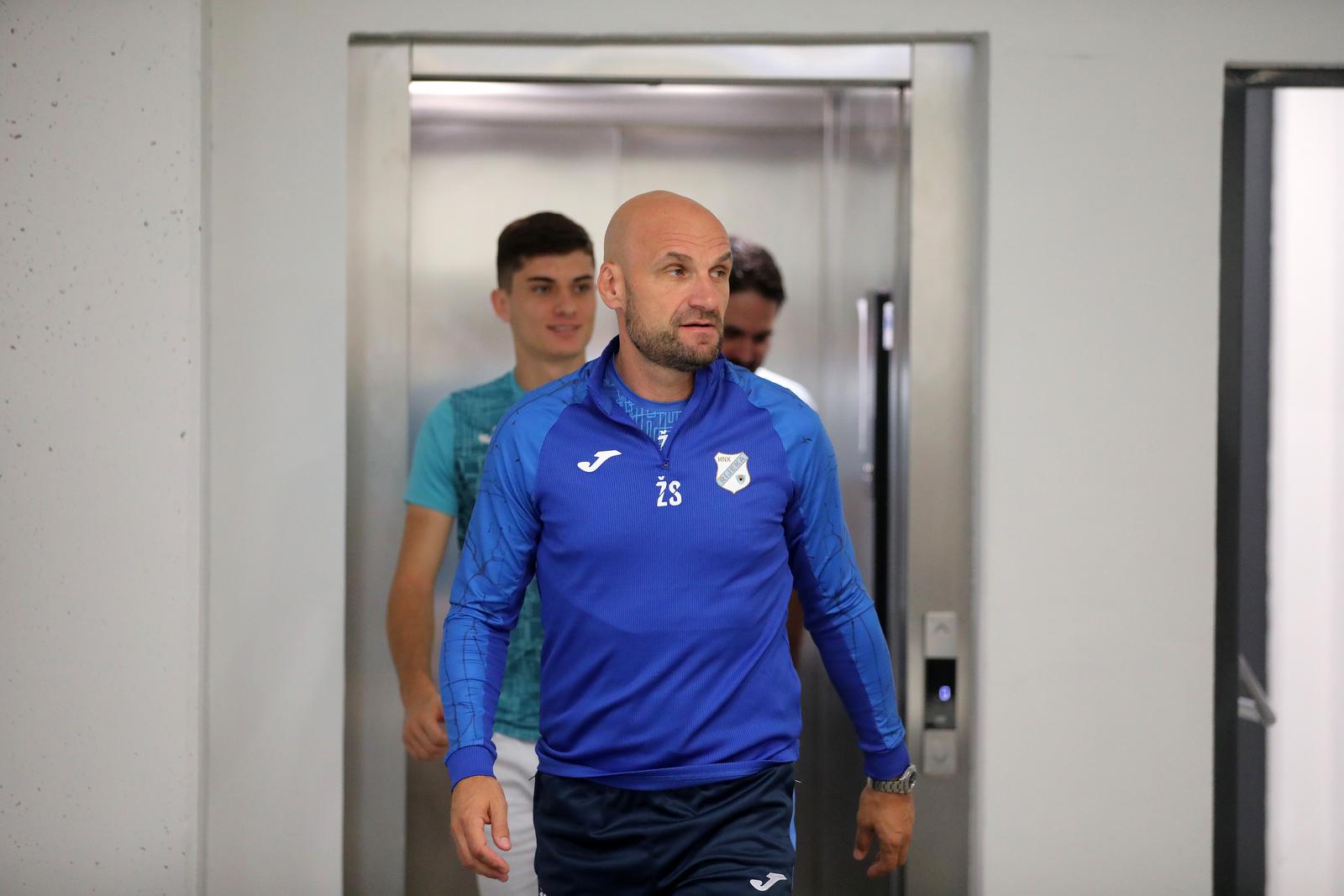 Rijeka: Trener eljko Sopi? i igra? Veldin Hoda na press konferenciji, UECL, Lille