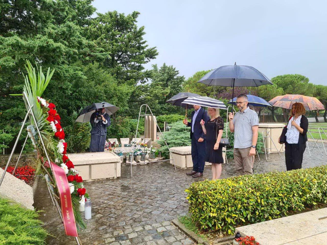 Polaganje-vijenaca-povodom-Dana-pobjede-i-domovinske-zahvalnosti-i-Dana-hrvatskih-branitelja-18