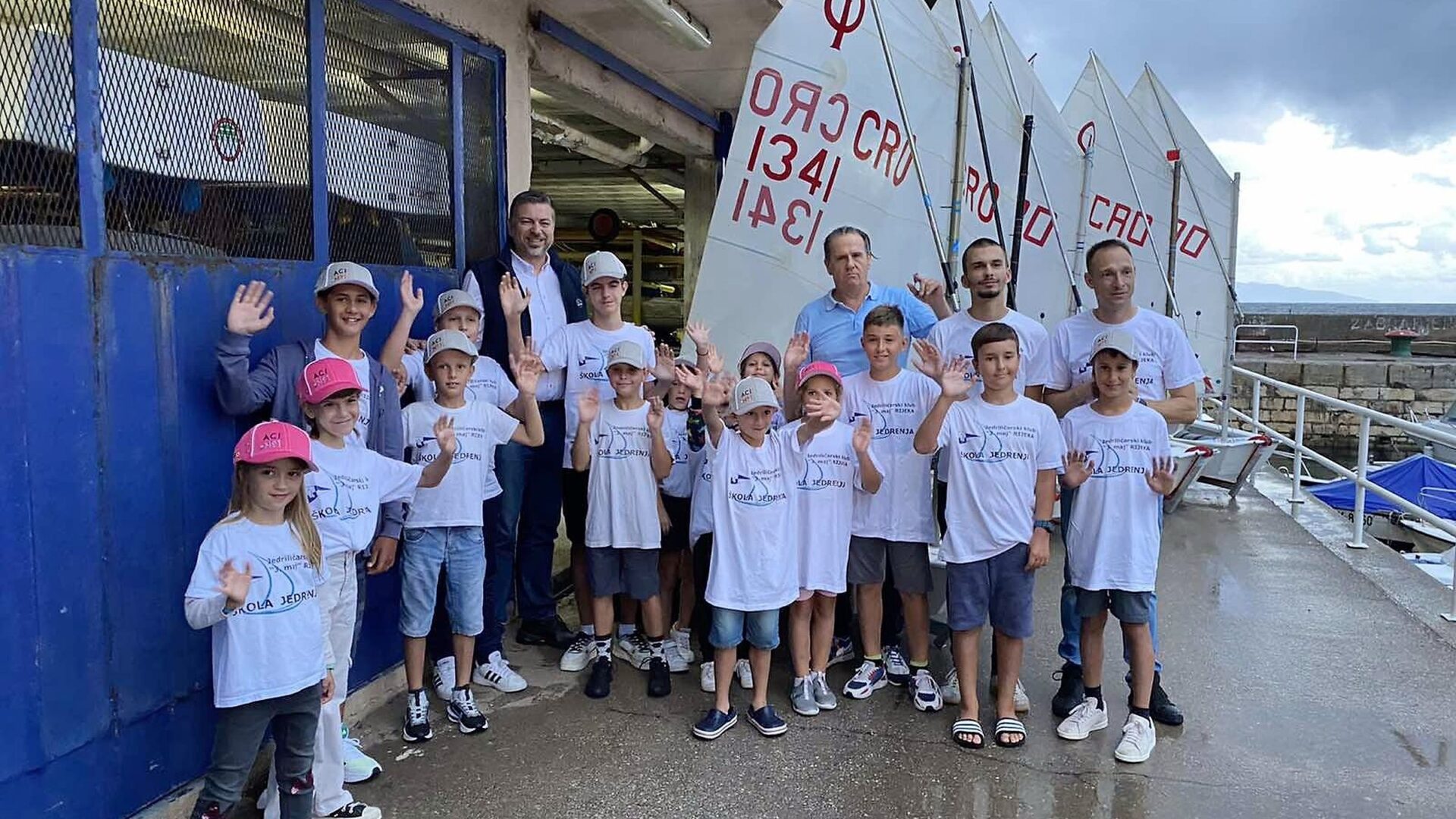 Svečana primopredaja jedrilice klase Optimist za JK 3.MAJ_Foto_JK 3,MAJ rezano