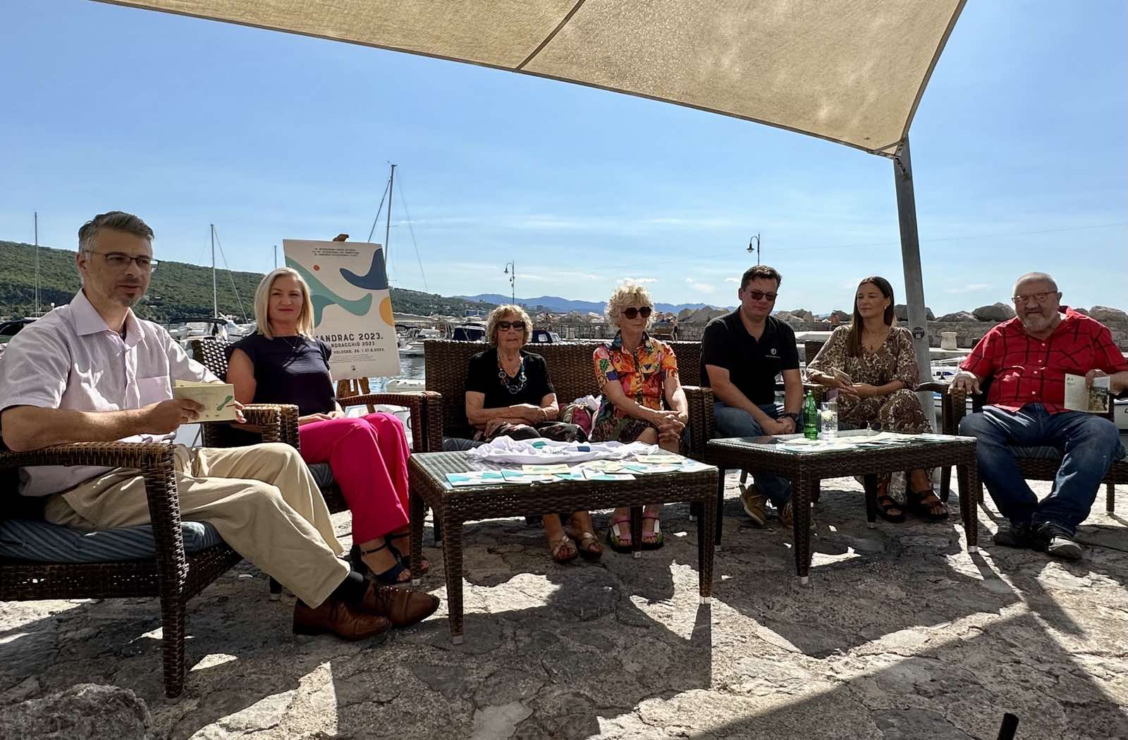 VOLOSCANSKI MANDRACI (1) VOLOSCANSKI MANDRACI (1)