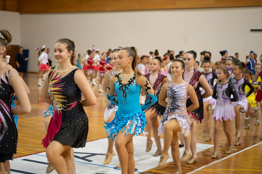 mazoretkinje opatija (9) mazoretkinje opatija (9)