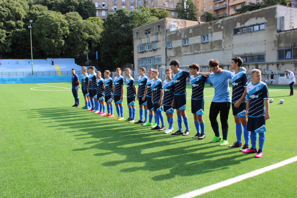 nogometno igraliste belveder (2) nogometno igraliste belveder (2)