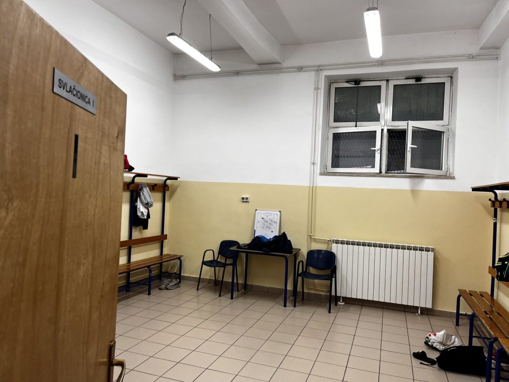 nogometno igraliste belveder (3) nogometno igraliste belveder (3)