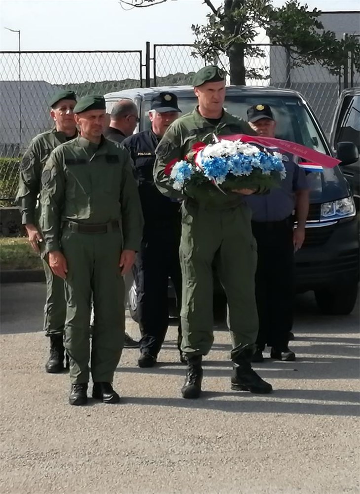 AJKULE-KUKULJANOVO-4-SVI-4.9. AJKULE-KUKULJANOVO-4-SVI-4.9.