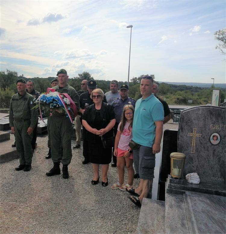 AJKULE-OMIŠALJ-SVI-4.9. AJKULE-OMIŠALJ-SVI-4.9.