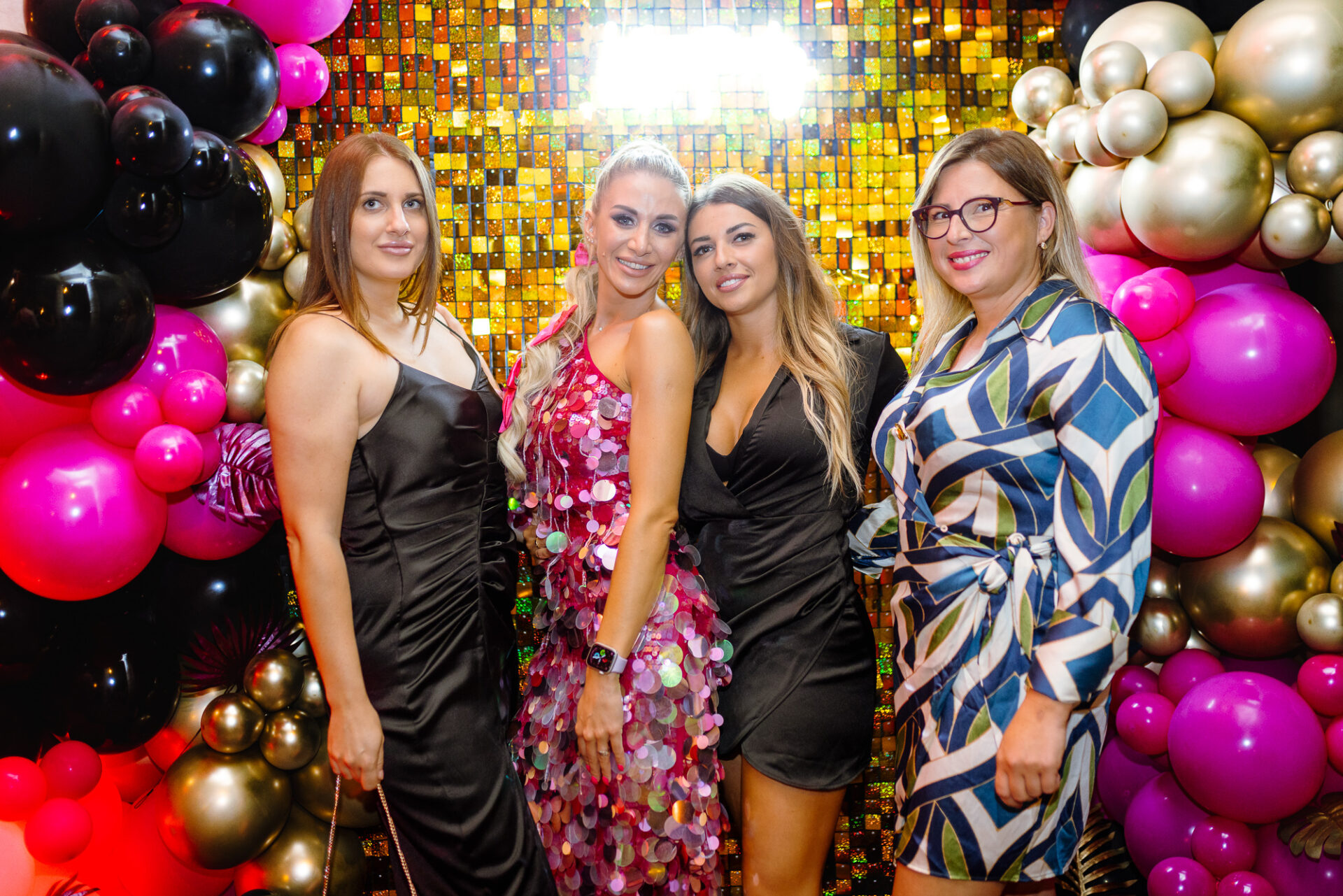 ANTACK RODENDAN (10) ANTACK RODENDAN (10)