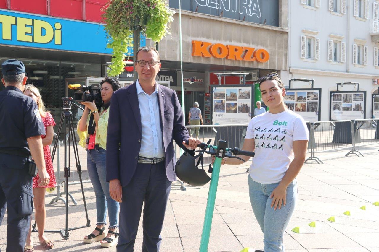 Europski-tjedan-mobilnosti_edukacija-sigurne-vožnje-romobilima-4 Europski-tjedan-mobilnosti_edukacija-sigurne-vožnje-romobilima-4