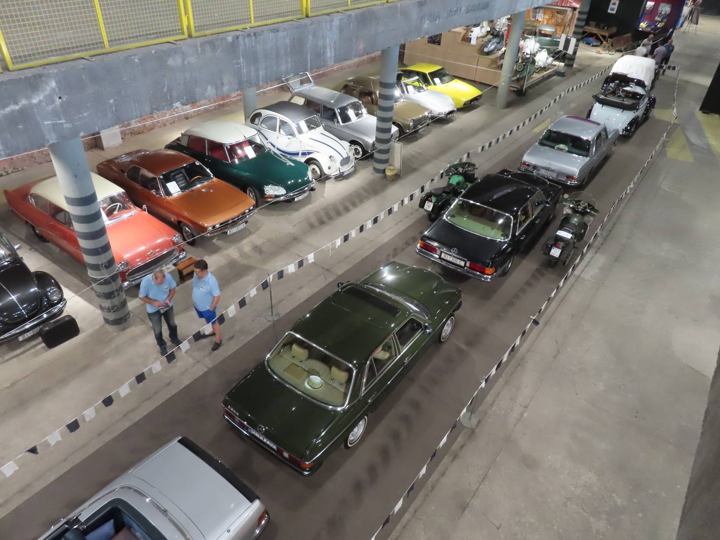 FA-RI-2023.-izloženi-automobili-raznih-marki-i-godišta-snimio-M.Krpan_ FA-RI-2023.-izloženi-automobili-raznih-marki-i-godišta-snimio-M.Krpan_