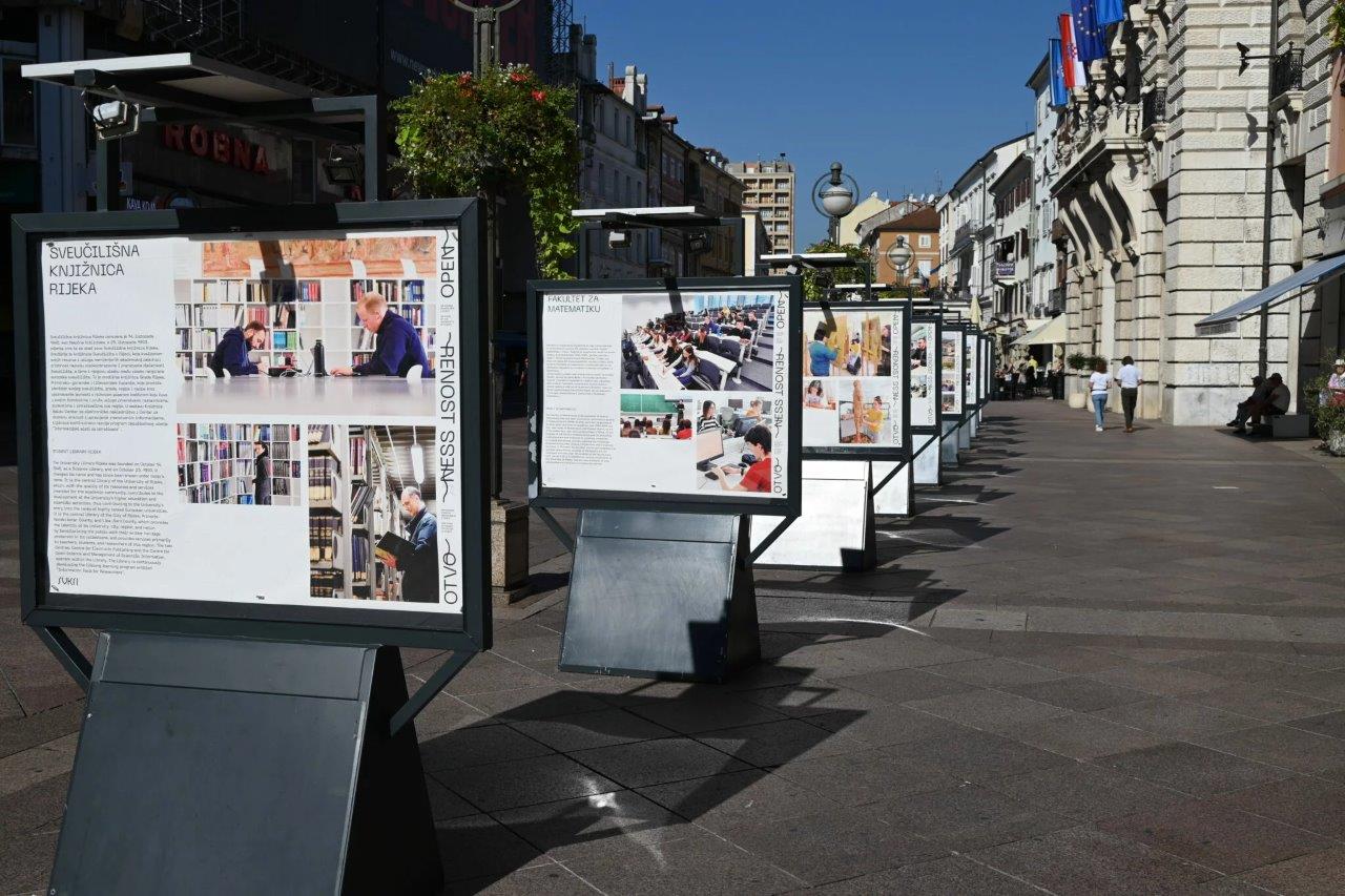 Izložba-na-Korzu-povodom-50.-obljetnice-Sveučilišta-u-Rijeci-1 Izložba-na-Korzu-povodom-50.-obljetnice-Sveučilišta-u-Rijeci-1