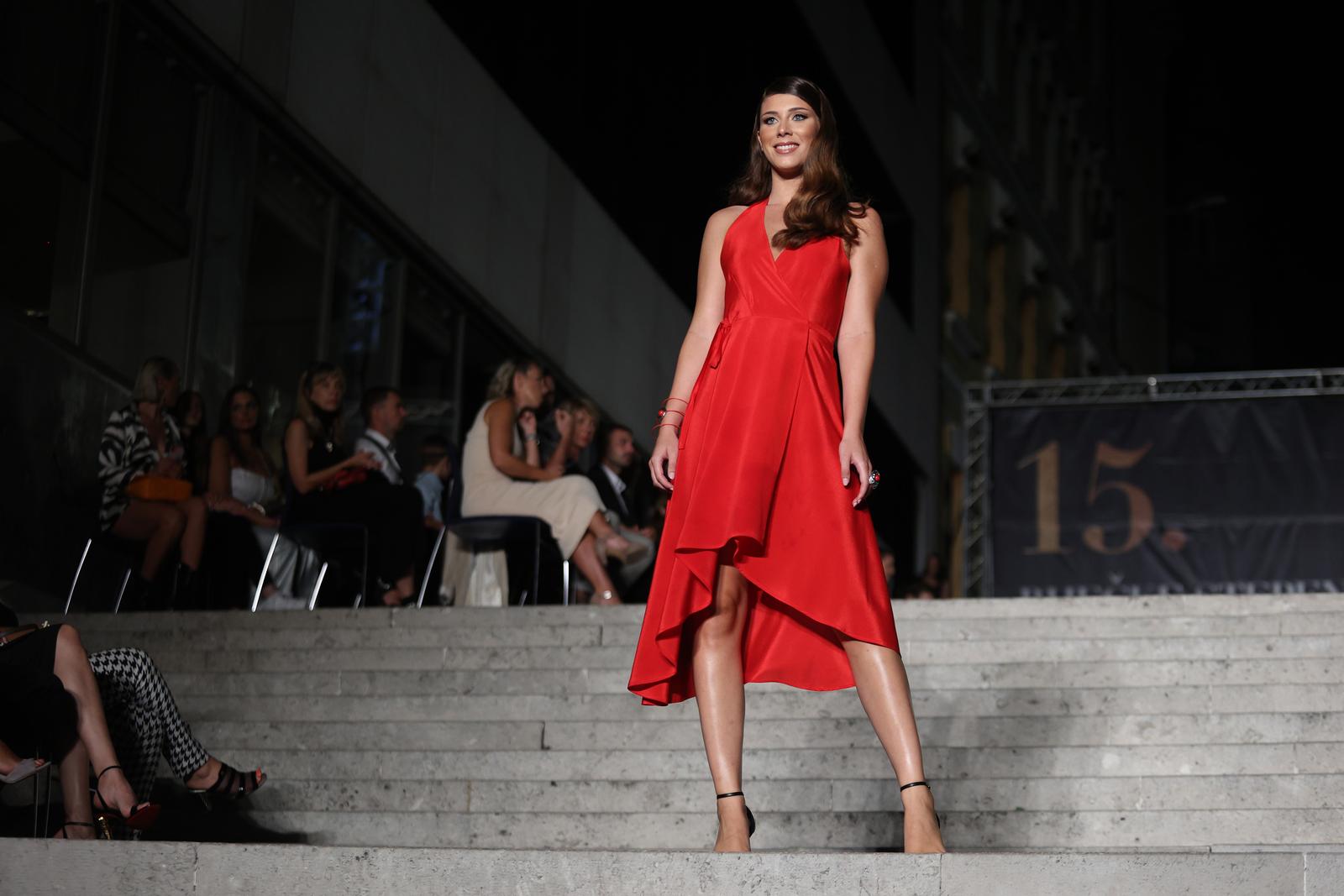 Rijeka: Održana modna manifestacija Riječe stepenice Rijeka: Održana modna manifestacija Riječe stepenice