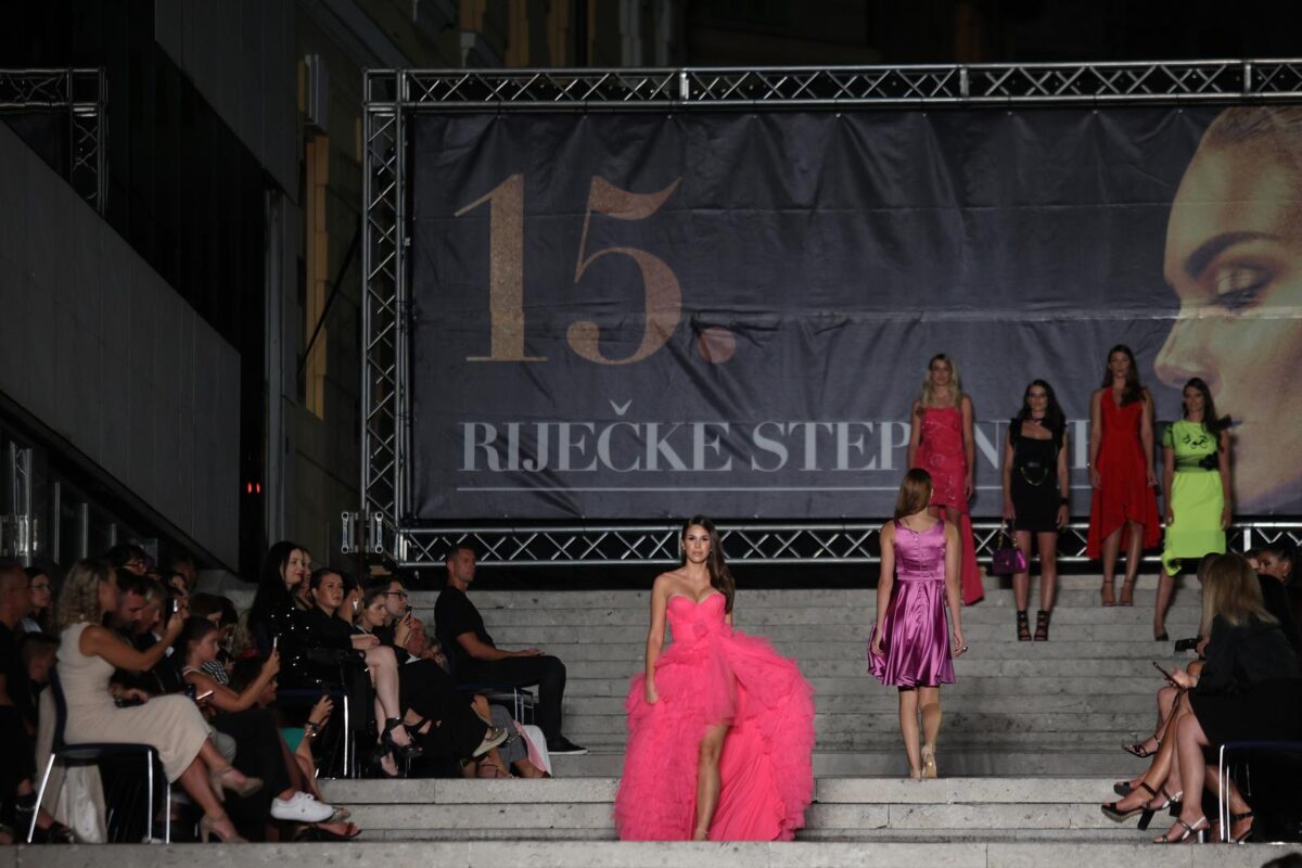 Rijeka: Održana modna manifestacija Riječe stepenice