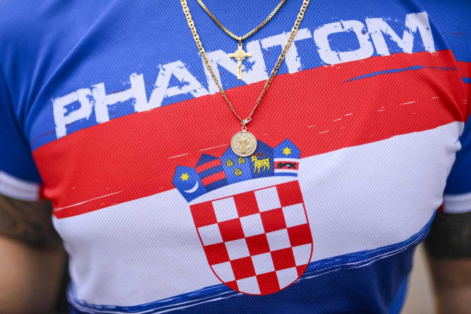 Rijeka: Okupljanje navijača u gradu uoči utakmice Hrvatska – Latvija