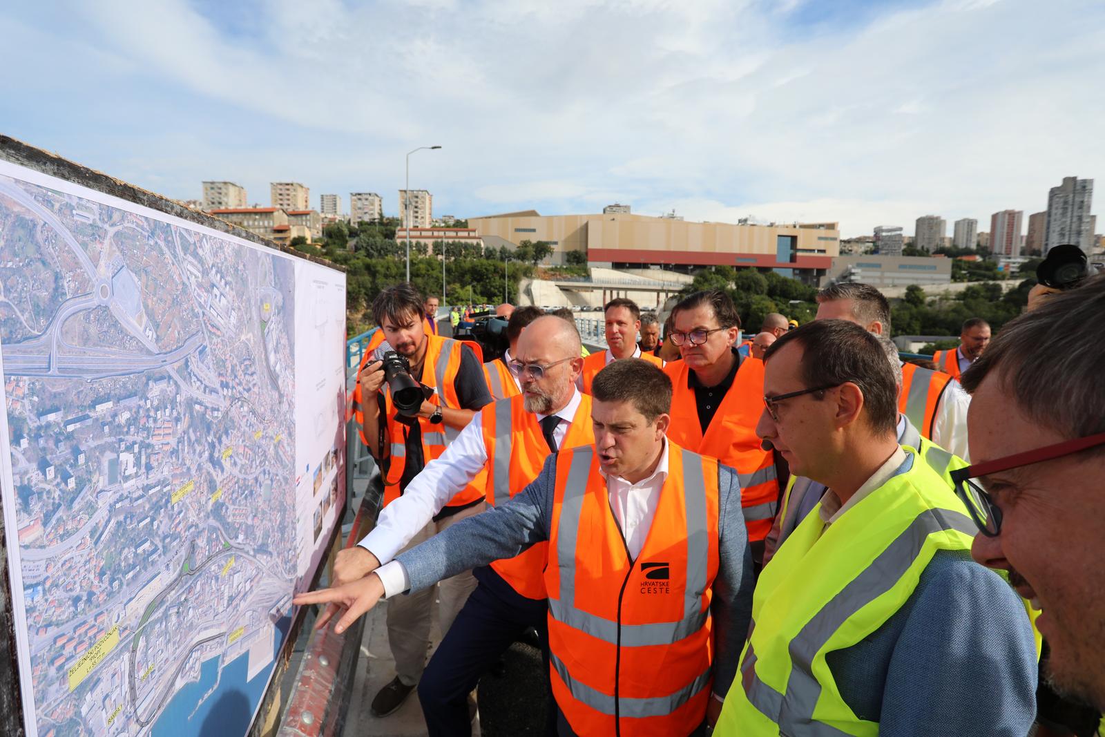 Rijeka: Ministar Butković u obilasku gradilišta državne ceste DC 403