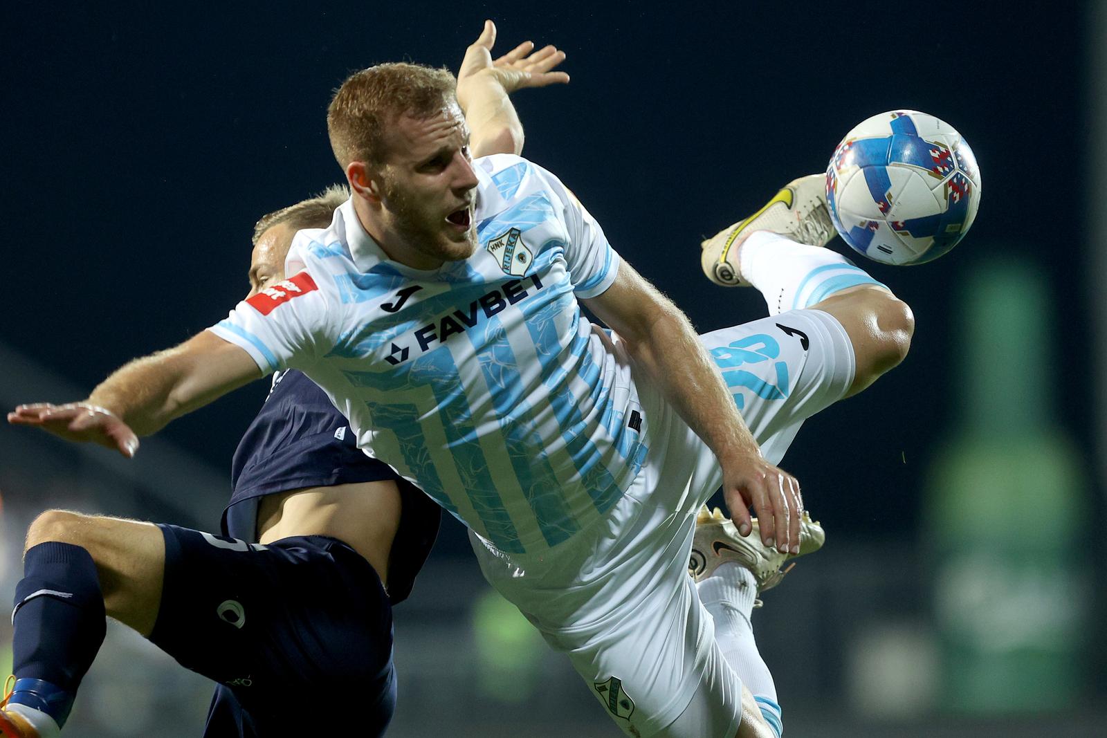 Rijeka: HNK Rijeka i NK Osijek susreli su se u 8. kolu SuperSport HNL-a Rijeka: HNK Rijeka i NK Osijek susreli su se u 8. kolu SuperSport HNL-a