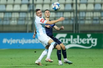 Rijeka: HNK Rijeka i NK Osijek susreli su se u 8. kolu SuperSport HNL-a