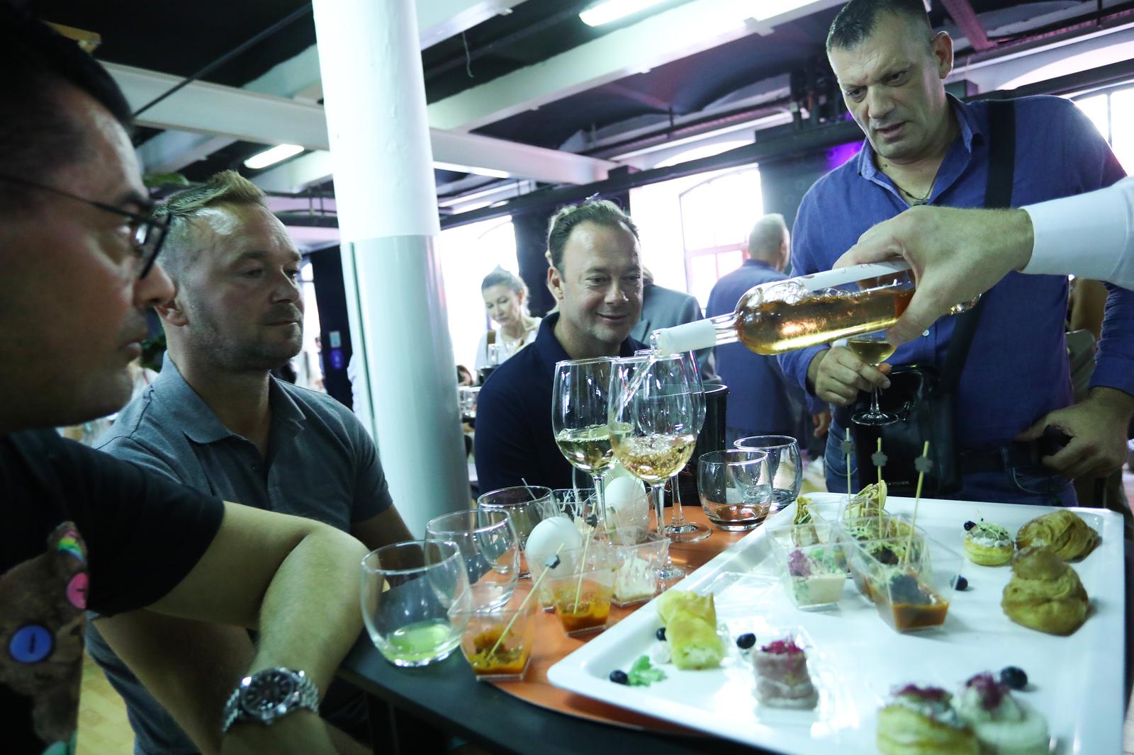 Rovinj: Weekend Media Festival, Panel Svi mi pričaju o riječi Rovinj: Weekend Media Festival, Panel Svi mi pričaju o riječi