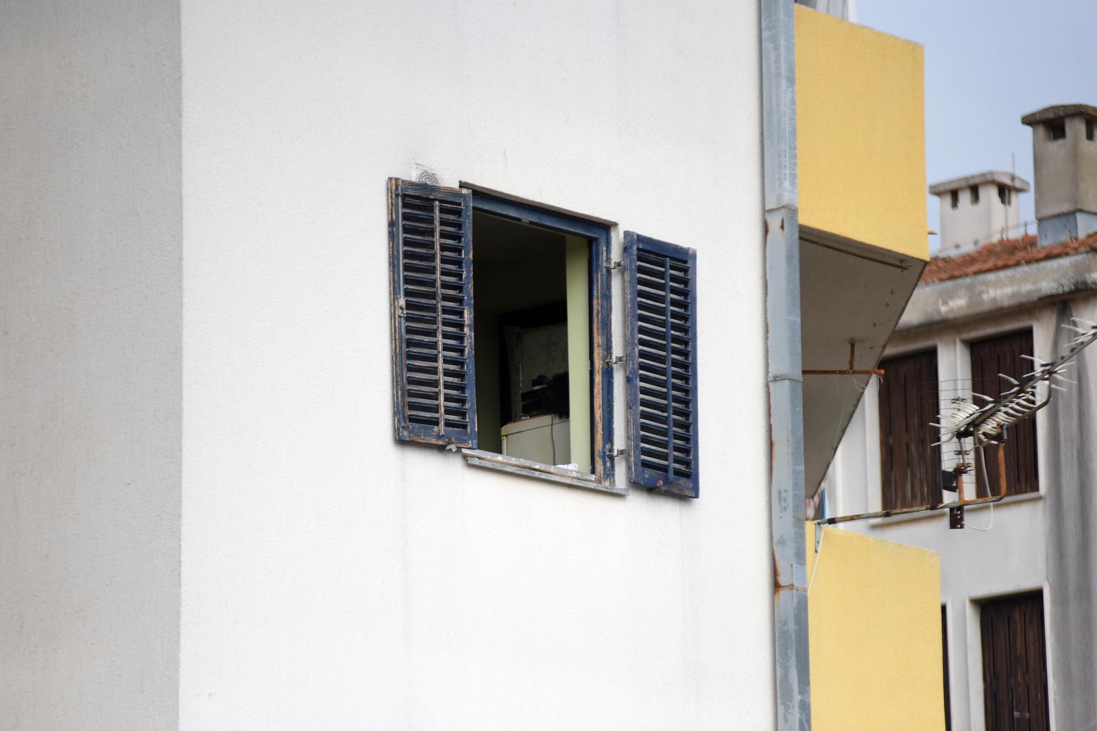 Pula: Eksplozija u stambenoj zgradi u naselju Veruda