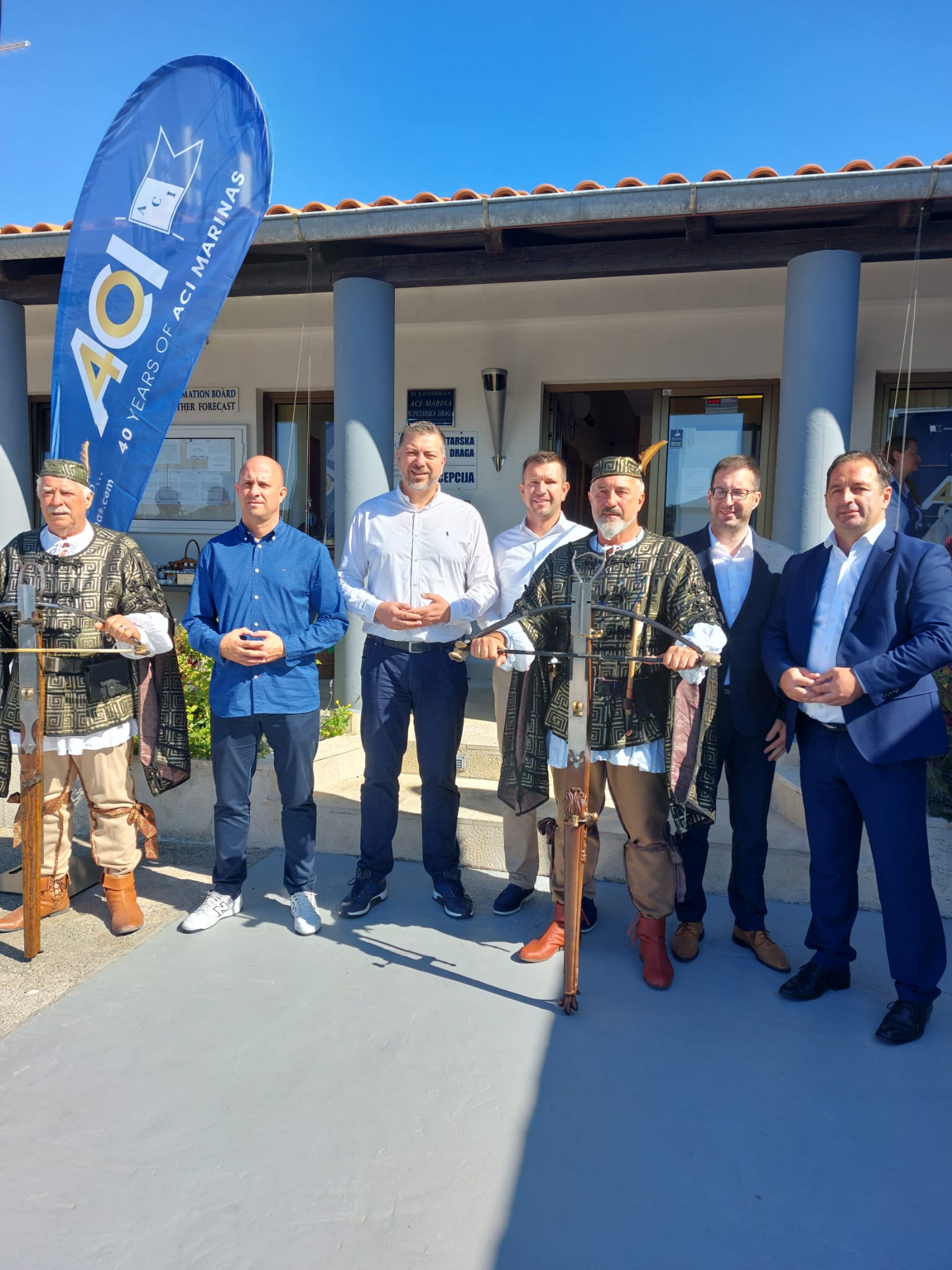 Proslava 40. obljetnice ACI-ja i akcija čišćenja mora i podmorja u ACI marini Supetarska Draga (2) Proslava 40. obljetnice ACI-ja i akcija čišćenja mora i podmorja u ACI marini Supetarska Draga (2)