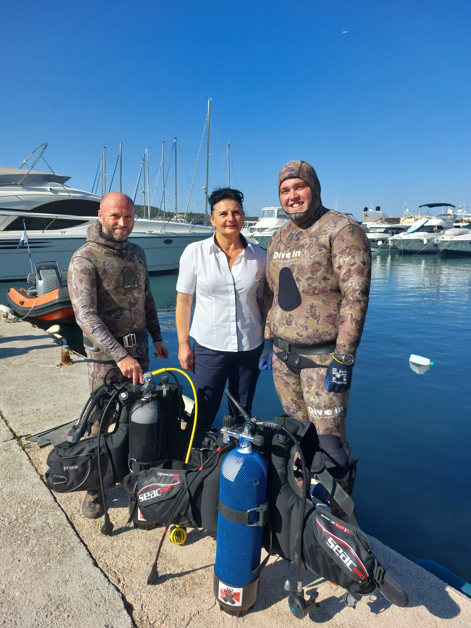 Proslava 40. obljetnice ACI-ja i akcija čišćenja mora i podmorja u ACI marini Supetarska Draga (6) Proslava 40. obljetnice ACI-ja i akcija čišćenja mora i podmorja u ACI marini Supetarska Draga (6)