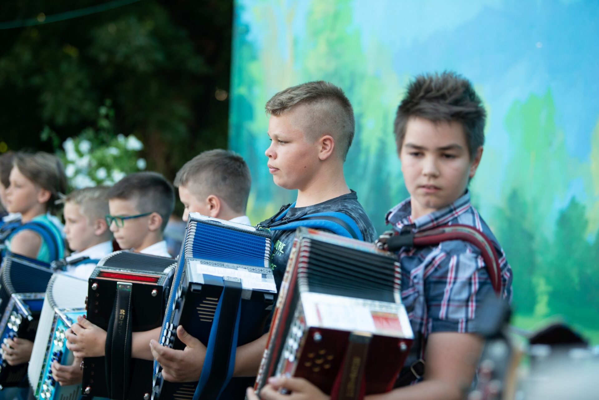 harmonikaši permani 12 harmonikaši permani 12