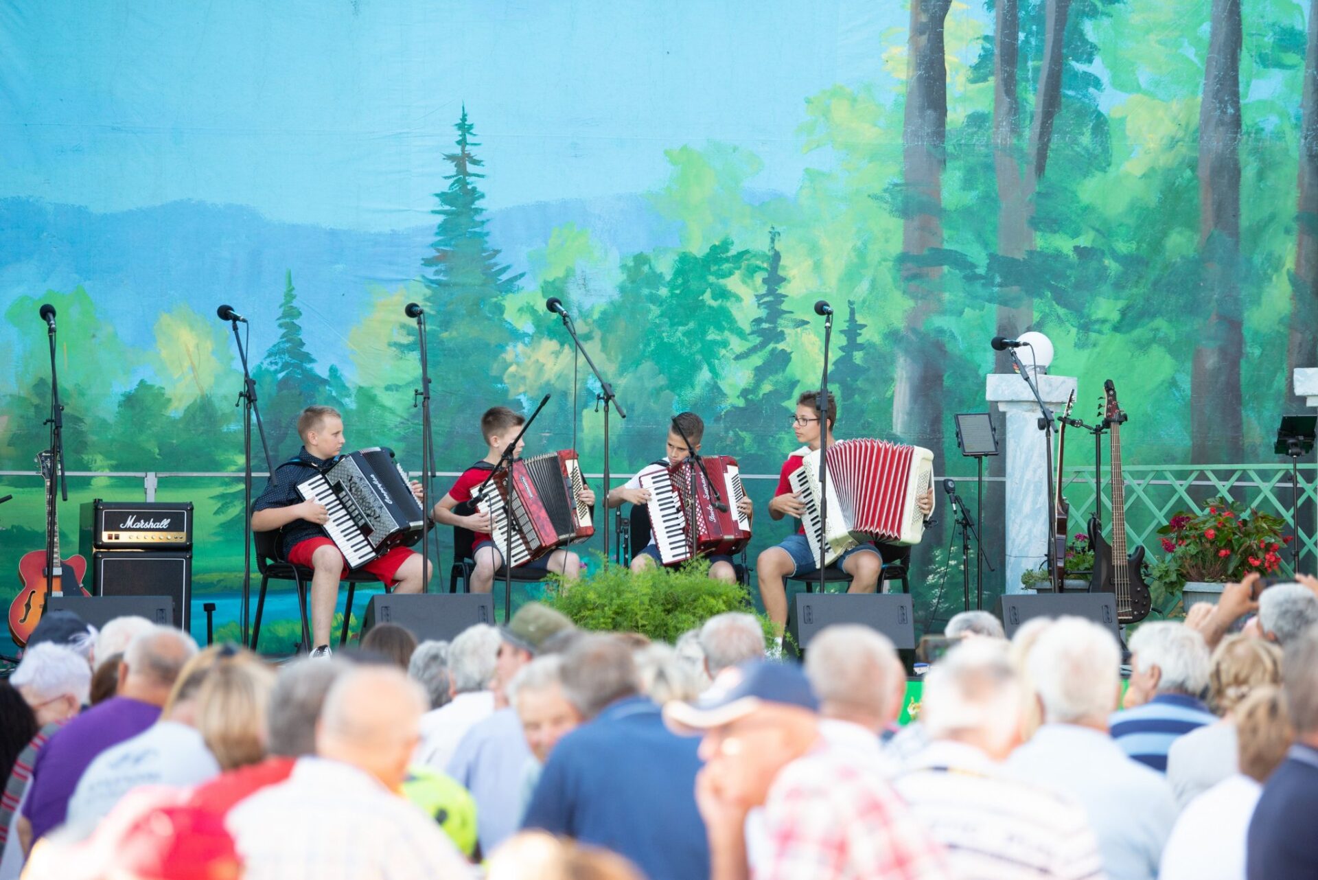 harmonikaši permani 16 harmonikaši permani 16