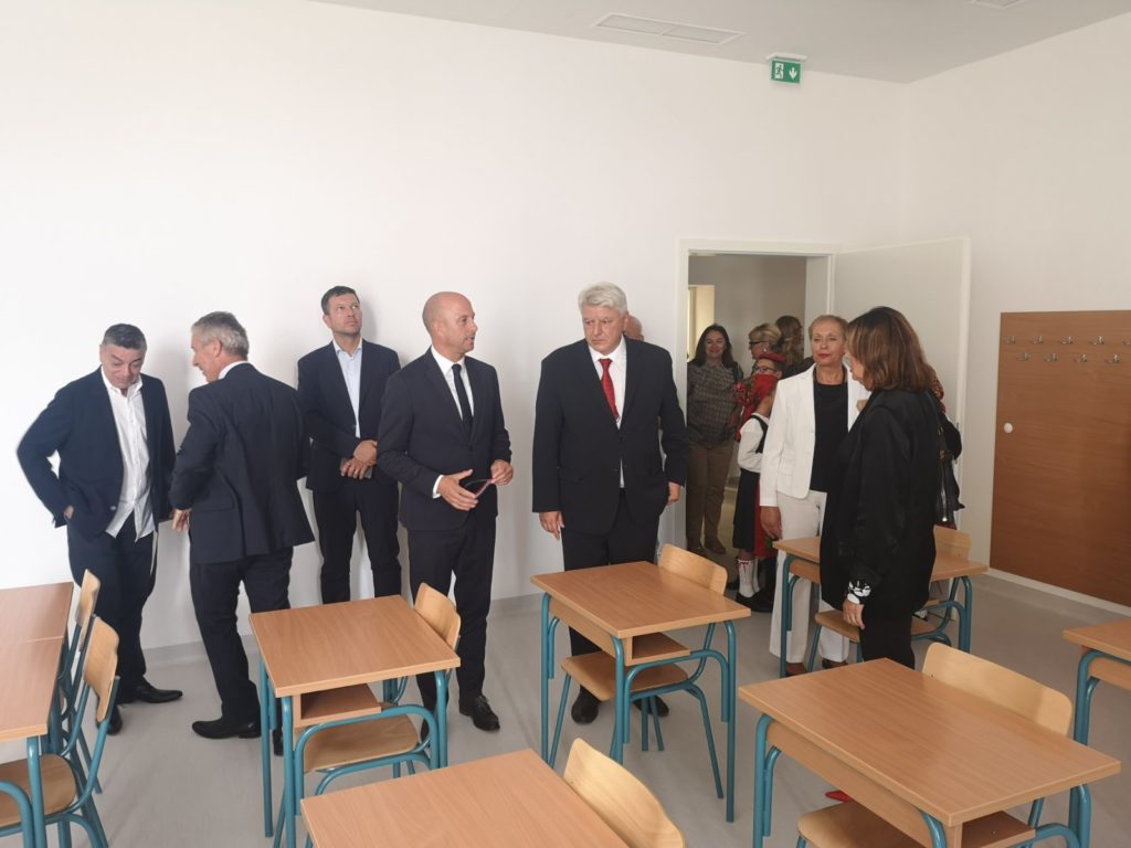 os ivana rabljanina skola rab (5) os ivana rabljanina skola rab (5)