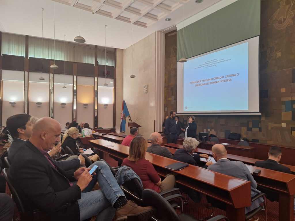 20231025_120238-1024×768