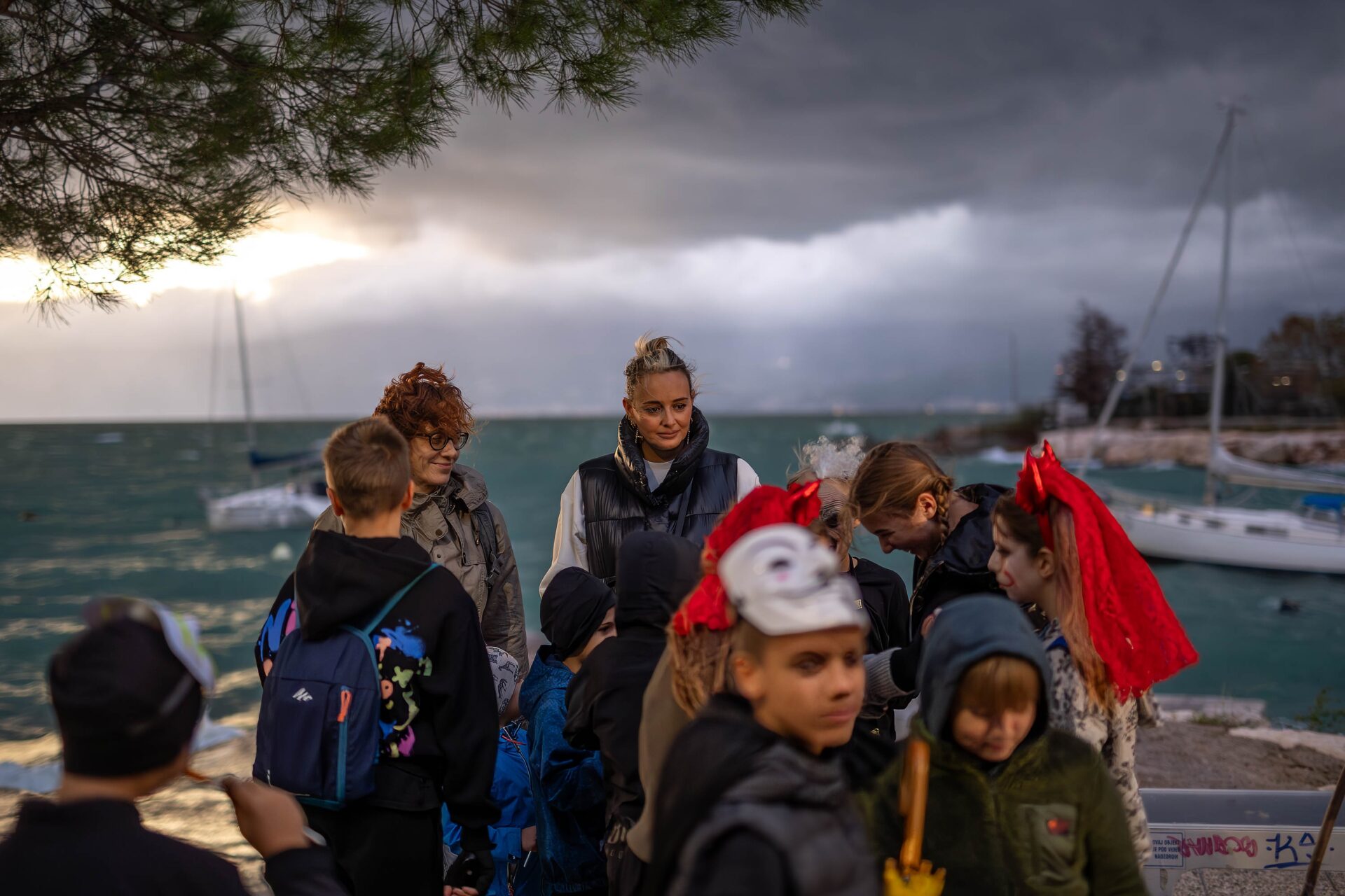 Halloween walk – 6 Halloween walk – 6