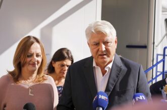 Primopredaja mobilnog mamografa