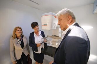 Primopredaja mobilnog mamografa