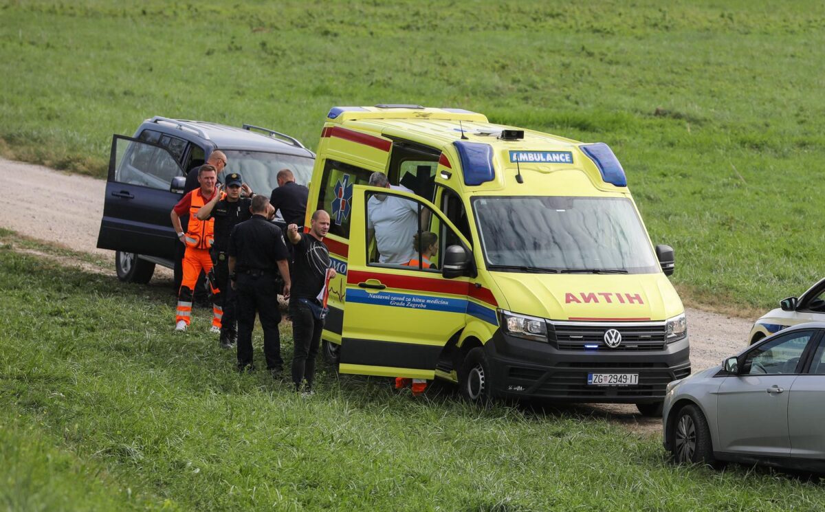Zagreb: U prevrtanju policijskog terenca jedan policajac poginuo, trojica ozlijeđena