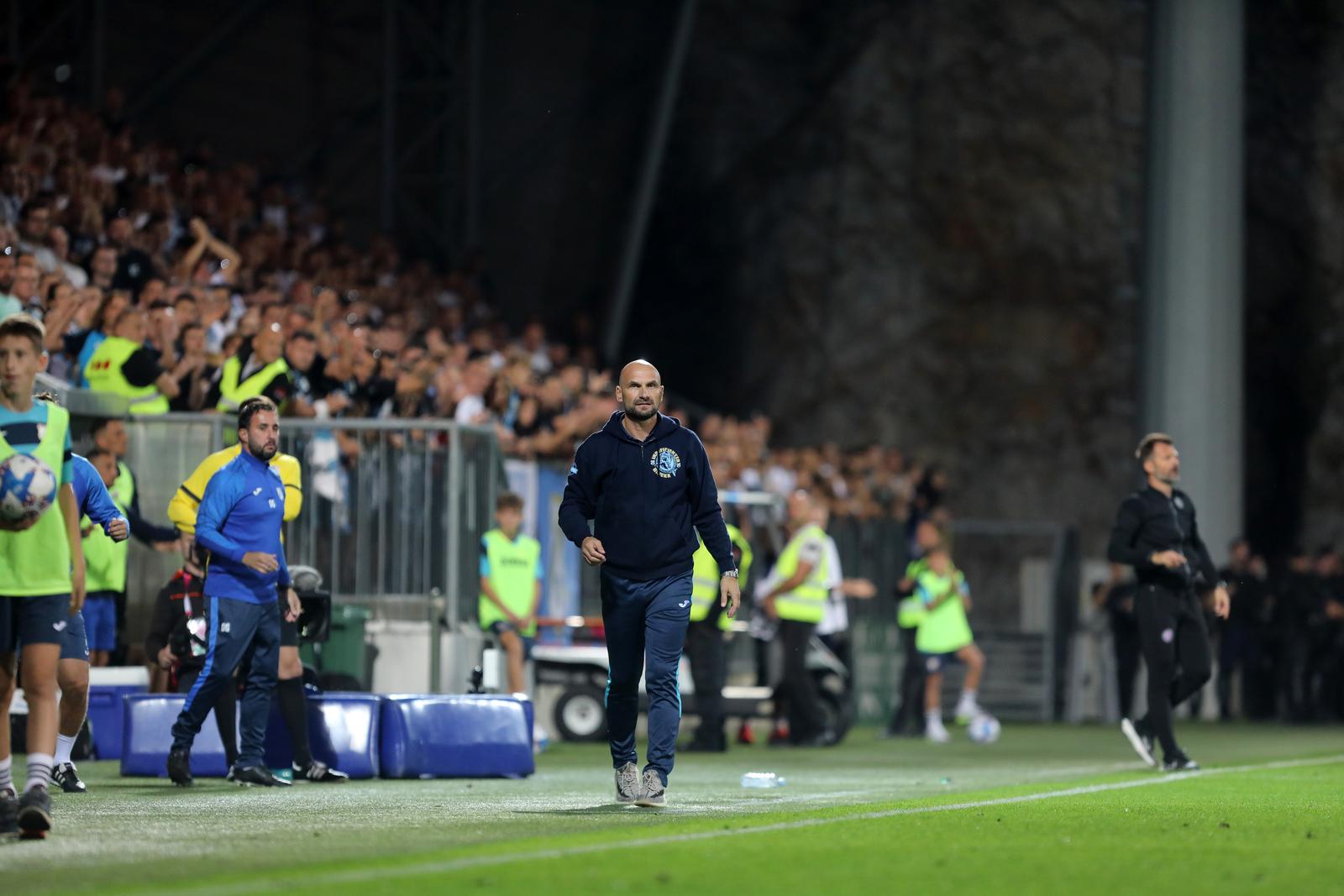 Rijeka: Rijeka i Hajduk sastali se u 11. kolu SuperSport HNL-a Rijeka: Rijeka i Hajduk sastali se u 11. kolu SuperSport HNL-a