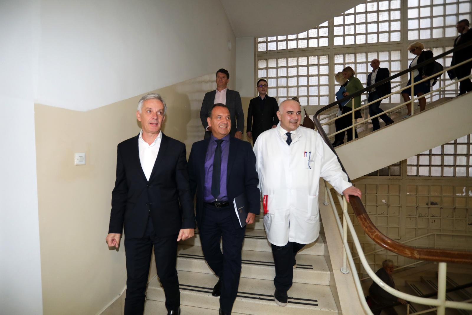 Ministar Vili Beroš u KBC-u Rijeka Ministar Vili Beroš u KBC-u Rijeka