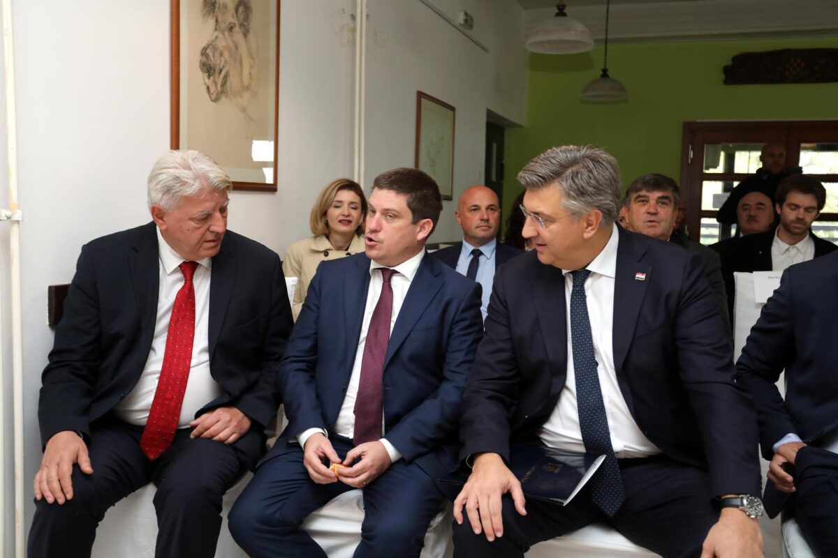 Delnice: Premijer Andrej Plenković i ministri u Gorskom kotaru