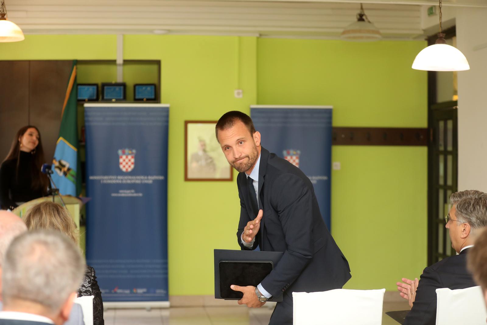 Delnice: Premijer Andrej Plenković i ministri u Gorskom kotaru