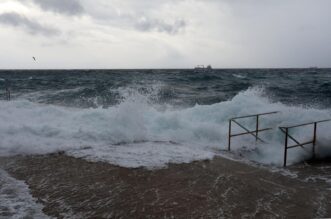 Rijeka: Jaka kisa i jugo na moru pred Rijekom