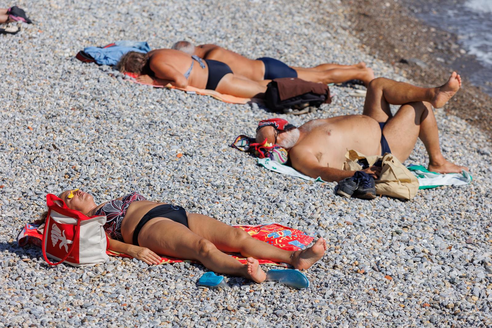 Rijeka: Bablje ljeto na plaži Kantrida