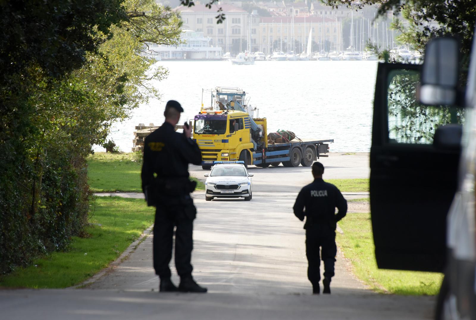 Iz pulske luke izvađena podmornička mina