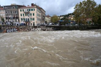 Rijeka: Jaka kisa izazvala poplave po gradu