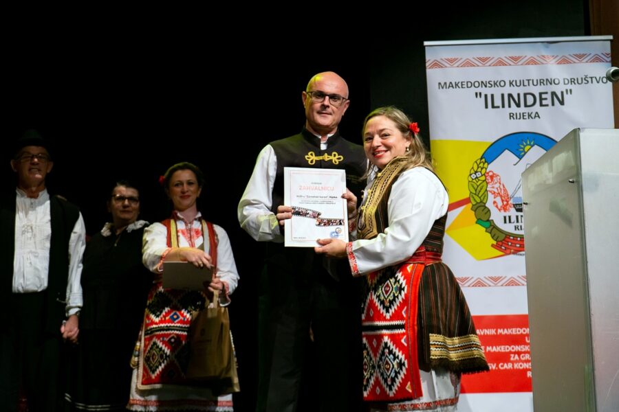 Večer-folklora-MKD-Ilinden-i-prijatelja-9-900×600