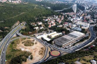 cesta d403 panorama dron škurinje 155