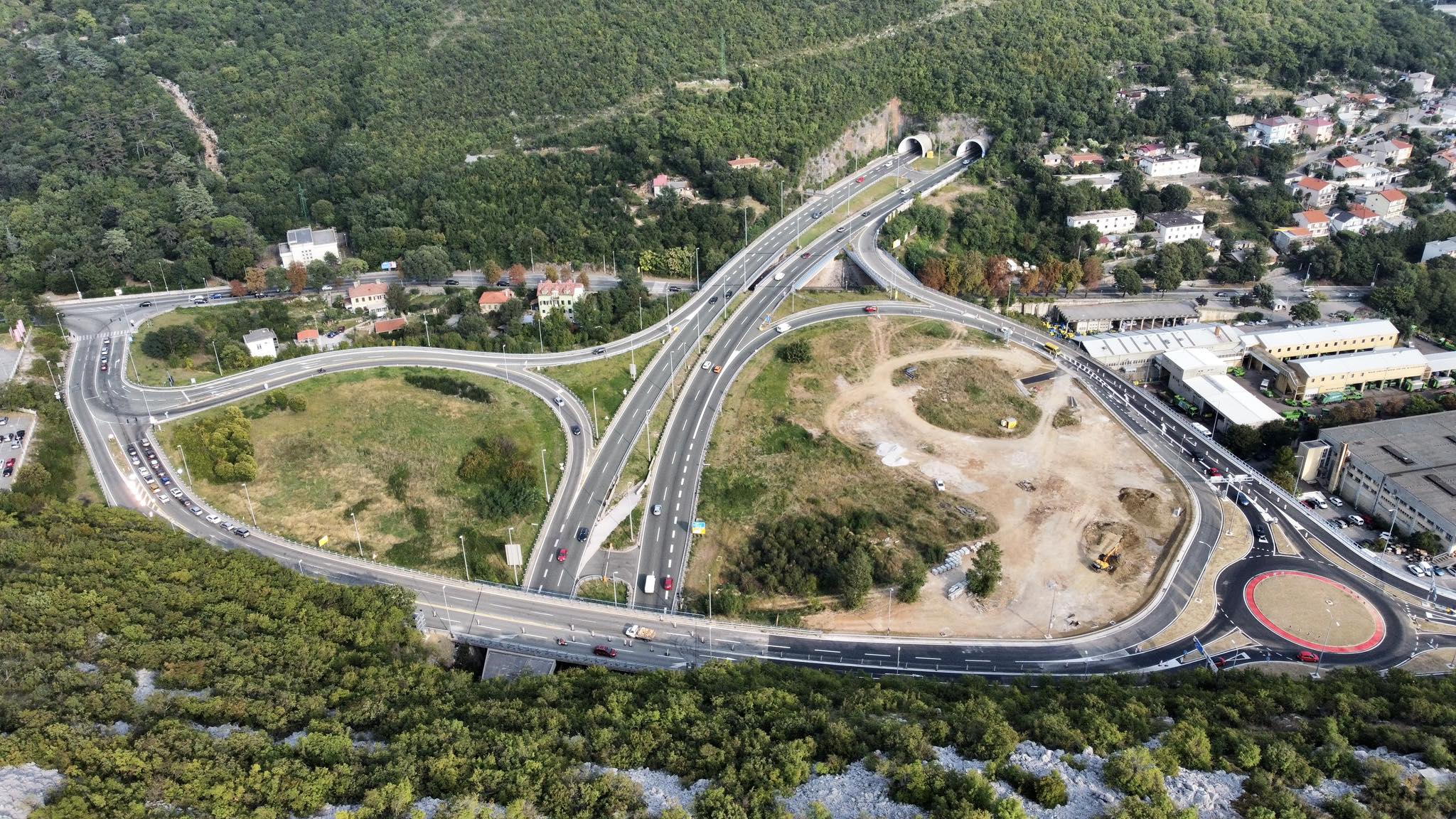 cesta d403 panorama dron škurinje 166 cesta d403 panorama dron škurinje 166