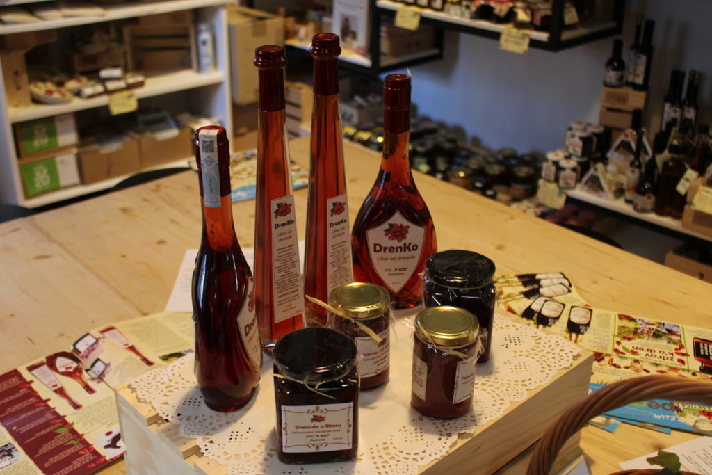 kasetica (9) kasetica (9)