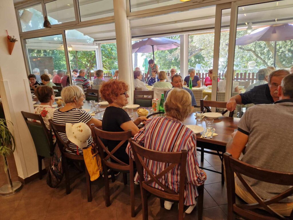 kostrena medunarodni dan starijih osoba (13) kostrena medunarodni dan starijih osoba (13)